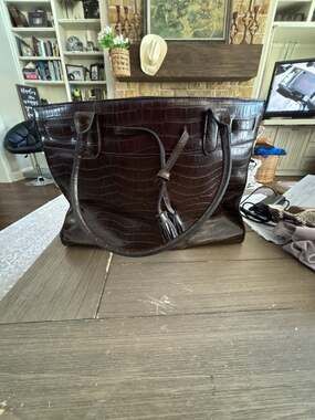 Bueno Large Faux Leather Croc-Embossed Tote Bag with Tassel